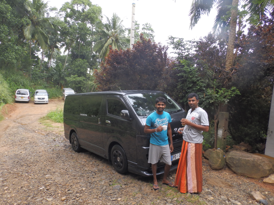 Feierabend für die Fahrer in Sri Lanka